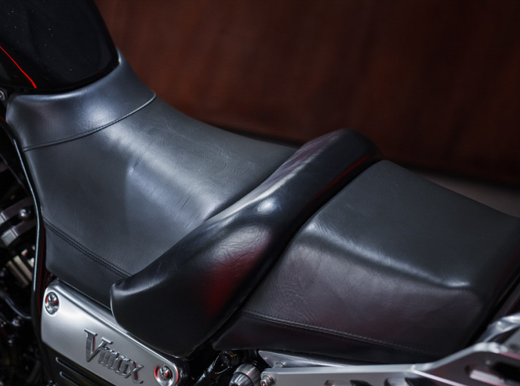 Мотоцикл Yamaha V-MAX 1200 с пробегом 15177 км