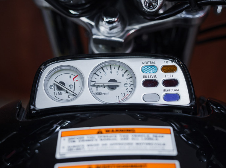 Мотоцикл Yamaha V-MAX 1200 с пробегом 15177 км