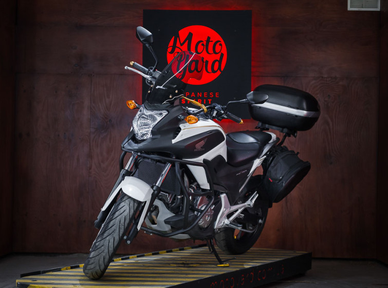 Мотоцикл Honda NC700X DCT ABS с пробегом 15435 км