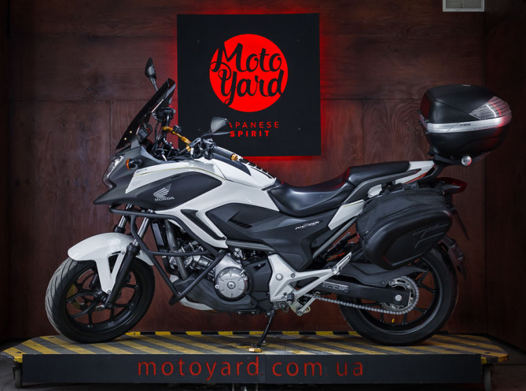 Мотоцикл Honda NC700X DCT ABS с пробегом 15435 км