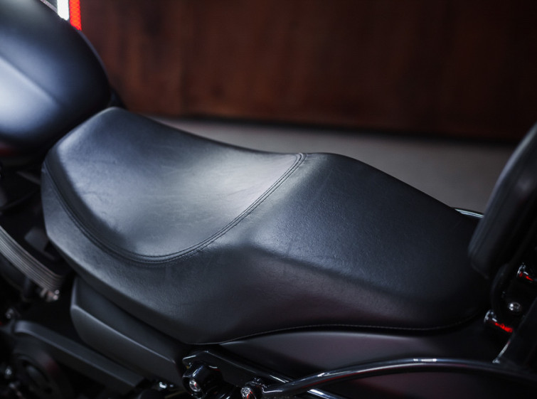 Мотоцикл Harley Davidson Street XG750 ABS с пробегом 8764 км