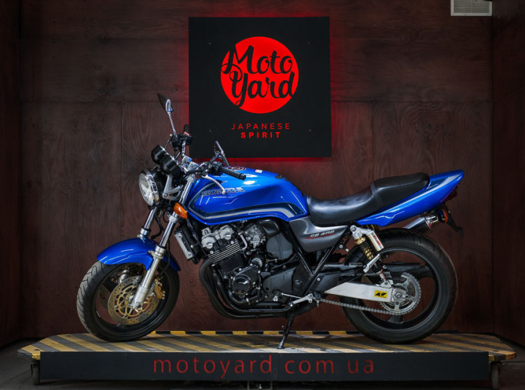 Мотоцикл Honda CB 400 SF з пробігом 25279 км