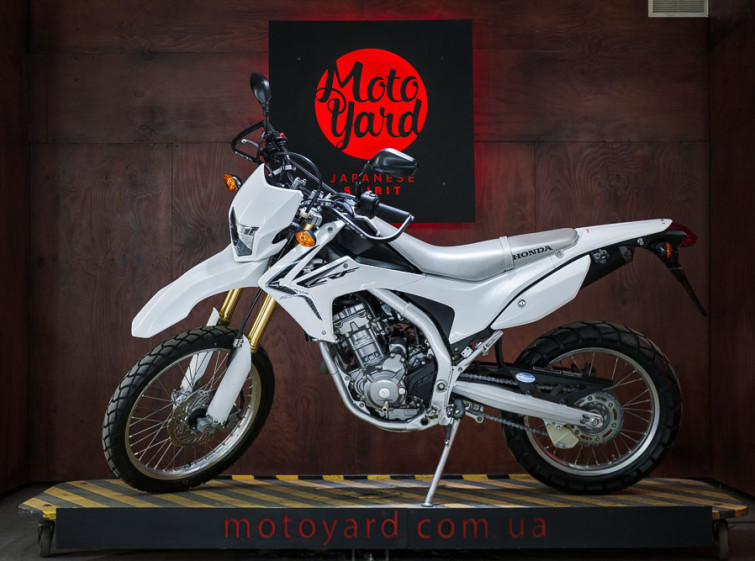 Мотоцикл Honda CRF250L с пробегом 2782 км