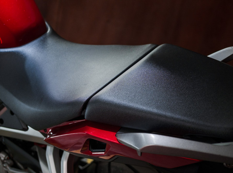 Мотоцикл Honda VFR800X Crossrunner ABS Traction с пробегом 9628 км