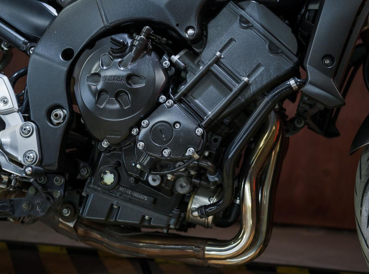 Мотоцикл Yamaha FZ1 с пробегом 13647 км