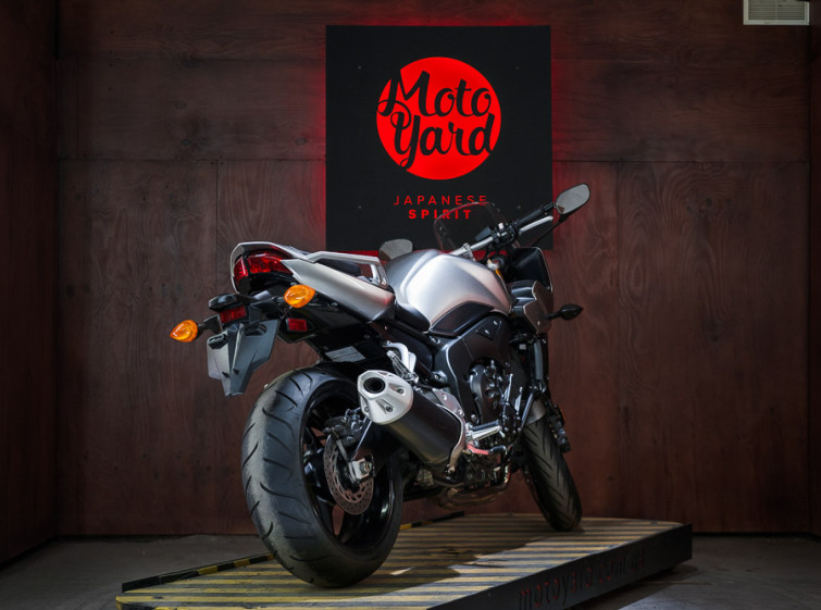 Мотоцикл Yamaha FZ1 с пробегом 13647 км