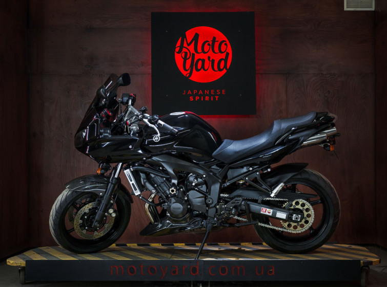 Мотоцикл Yamaha FZ6 FAZER Spec 2 ABS с пробегом 15791 км