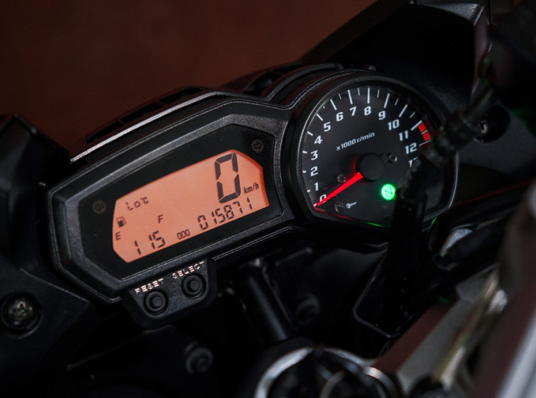 Мотоцикл Yamaha FZ1 Fazer с пробегом 15871 км