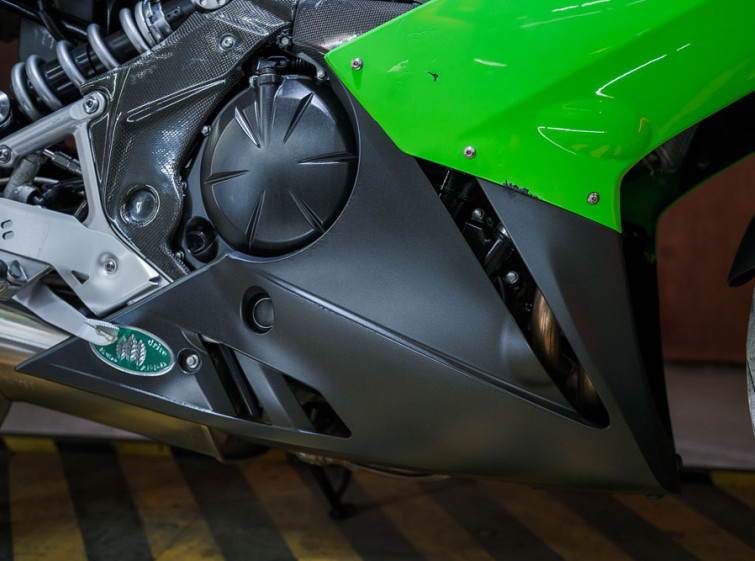 Мотоцикл Kawasaki Ninja ER400R с пробегом 5727 км