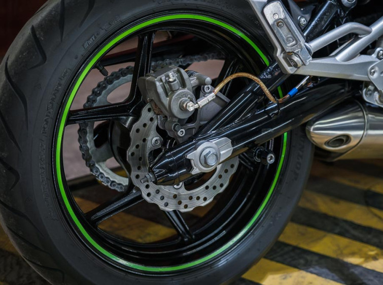 Мотоцикл Kawasaki Ninja ER400R с пробегом 5727 км