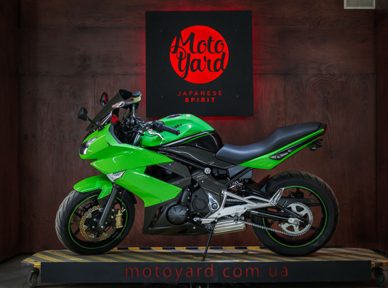 Мотоцикл Kawasaki Ninja ER400R с пробегом 5727 км