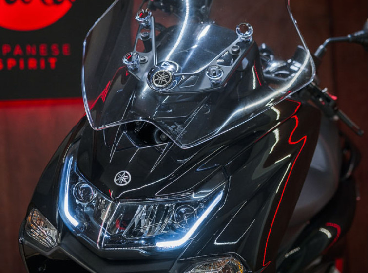 Макси скутер Yamaha Majesty S с пробегом 7598 км