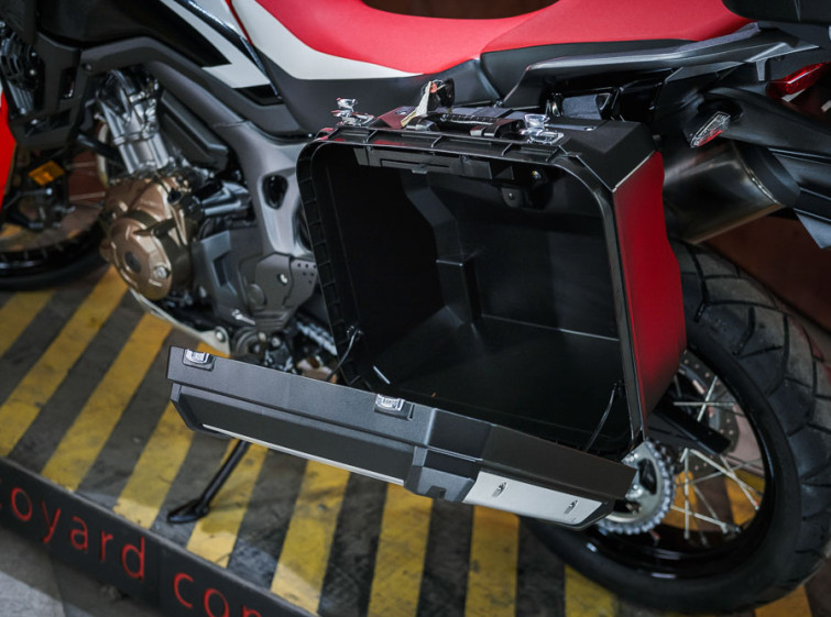 Мотоцикл Honda Africa Twin CRF1000L Traction ABS Автомат с пробегом 3532 км