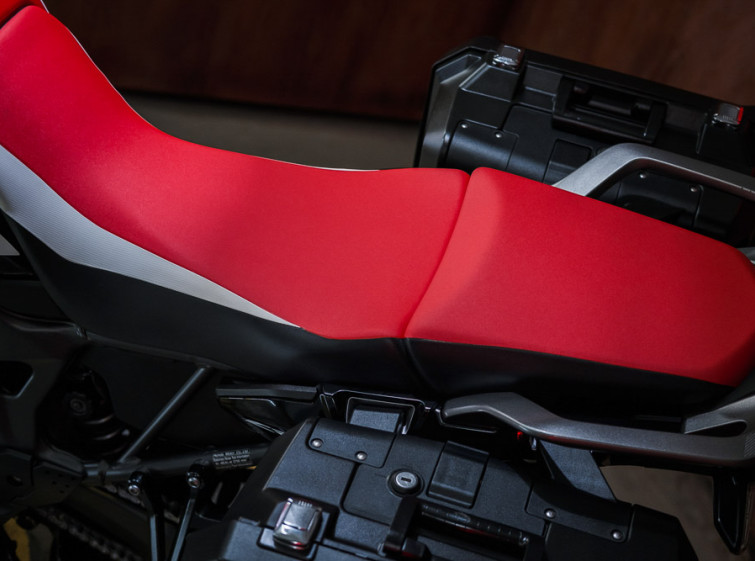 Мотоцикл Honda Africa Twin CRF1000L Traction ABS Автомат с пробегом 3532 км