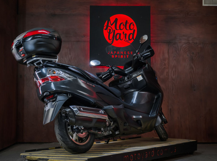 Макси Скутер Suzuki Sky Wave 400 ABS с пробегом 8776 км