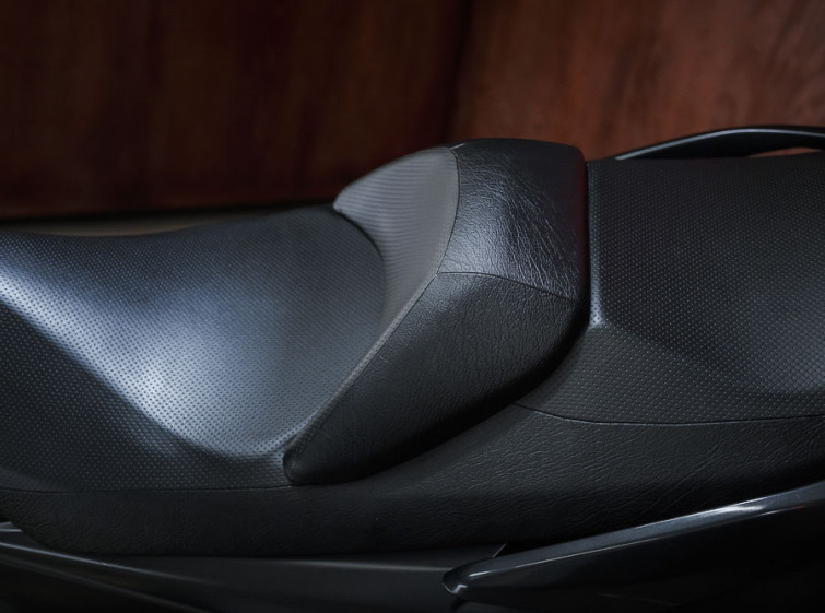 Макси Скутер Suzuki Sky Wave 400 ABS с пробегом 8776 км