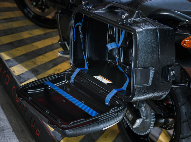 Мотоцикл Suzuki V-Strom DL650 ABS с пробегом 9149 км