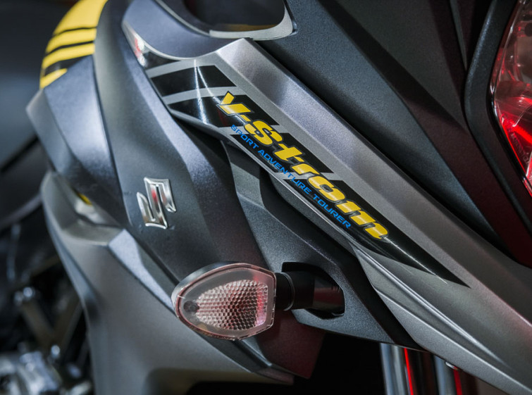 Мотоцикл Suzuki V-Strom DL650 XT ABS Traction з пробігом 30701 км