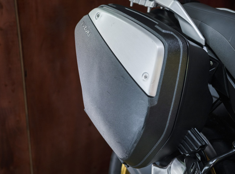 Мотоцикл Suzuki V-Strom DL650 XT ABS Traction з пробігом 30701 км