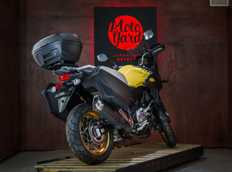 Мотоцикл Suzuki V-Strom DL650 XT ABS Traction з пробігом 30701 км
