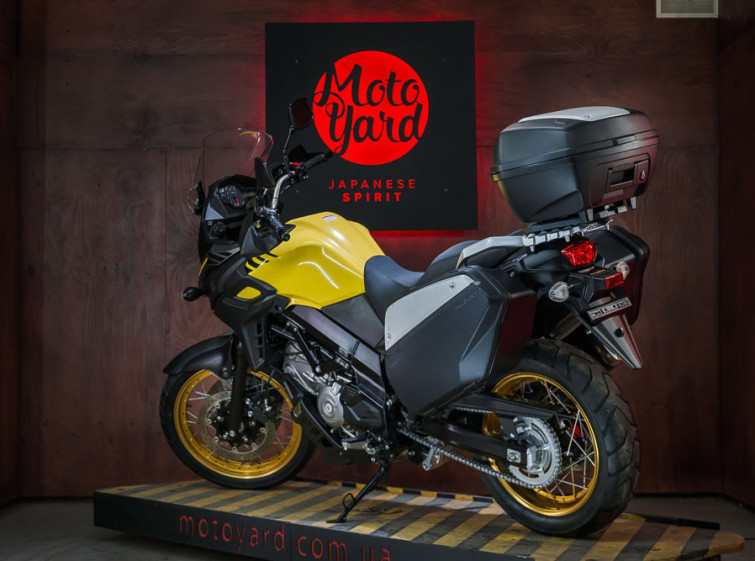 Мотоцикл Suzuki V-Strom DL650 XT ABS Traction з пробігом 30701 км