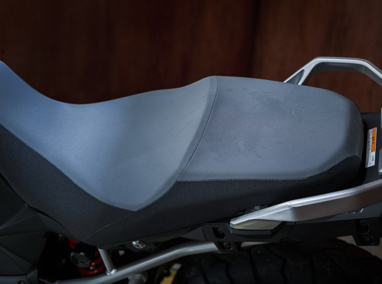 Мотоцикл Suzuki V-Strom DL1000 Traction ABS с пробегом 8924 км