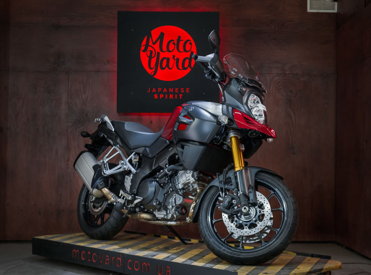 Мотоцикл Suzuki V-Strom DL1000 Traction ABS с пробегом 8924 км