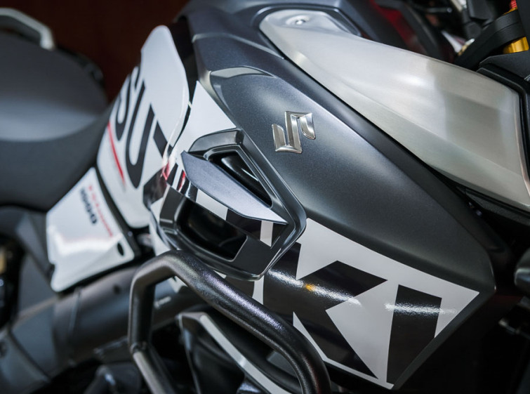 Мотоцикл Suzuki V-Strom DL1000 Traction ABS с пробегом 28492 км