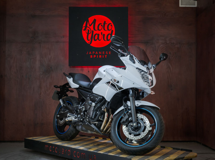 Мотоцикл Yamaha XJ6 Diversion ABS с пробегом 7189 км