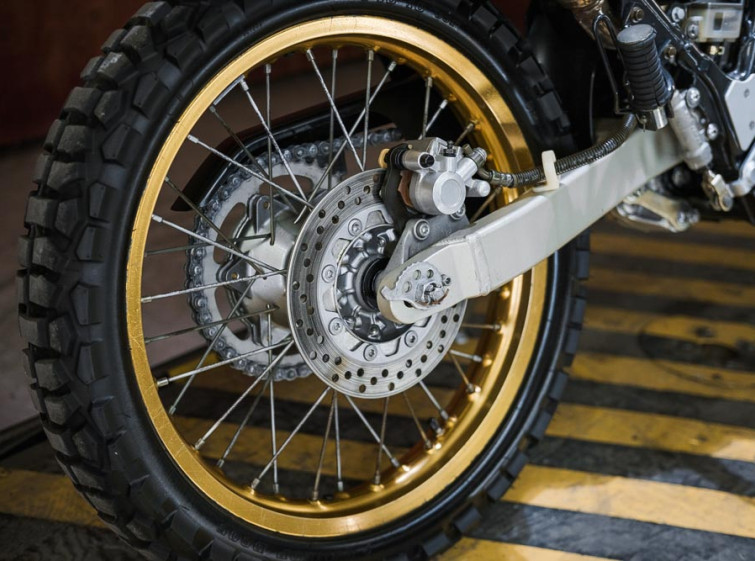 Мотоцикл Kawasaki KL250 Super Sherpa з пробігом 8261 км