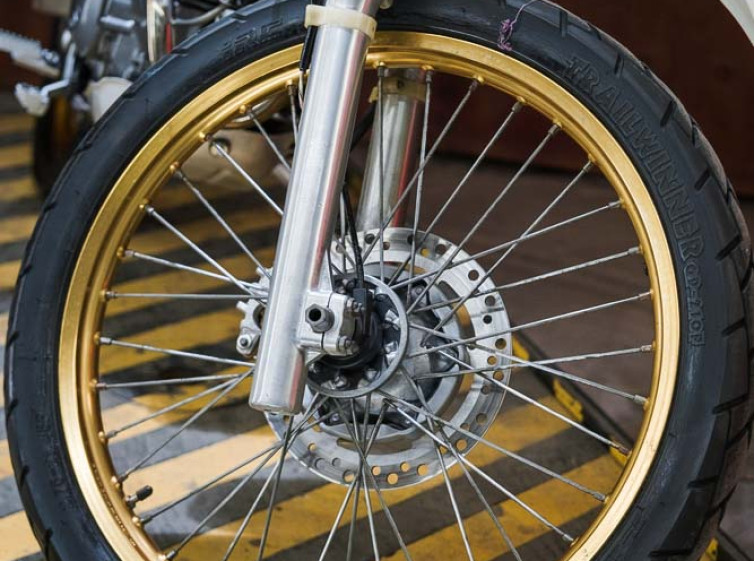 Мотоцикл Kawasaki KL250 Super Sherpa с пробегом 18264 км