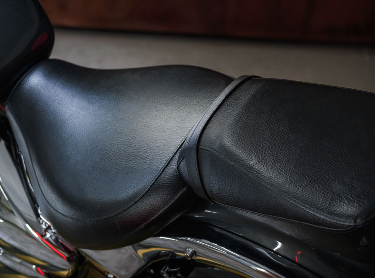 Мотоцикл Suzuki Intruder 400 с пробегом 13818 км