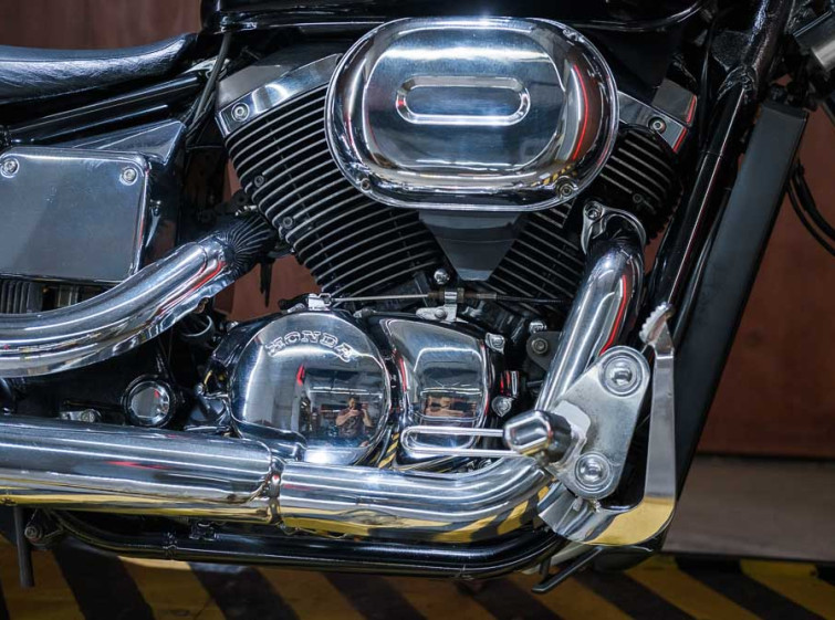 Мотоцикл Honda Shadow Slasher 400 с пробегом 14378 км