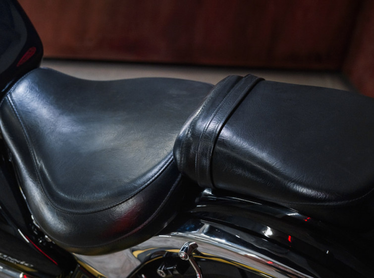 Мотоцикл Suzuki Intruder 400 с пробегом 15638 км