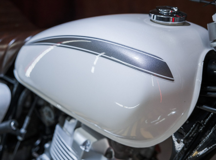 Мотоцикл Honda CB400SS-E с пробегом 35895 км