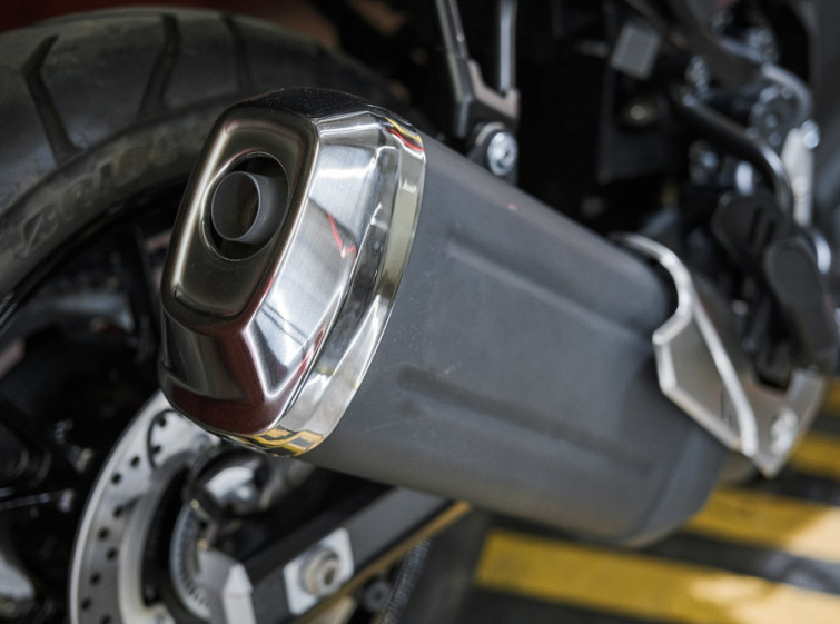 Мотоцикл Suzuki V-Strom DL650 Traction ABS с пробегом 12696 км