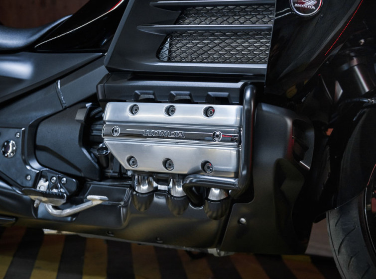 Мотоцикл Honda GL1800 Valkyrie ABS с пробегом 7459 миль