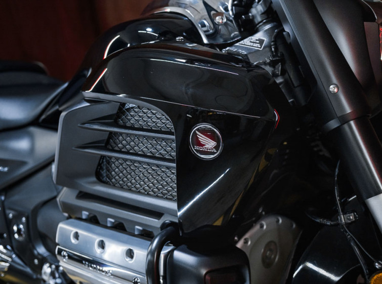 Мотоцикл Honda GL1800 Valkyrie ABS с пробегом 7459 миль
