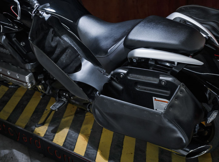 Мотоцикл Honda GL1800 Valkyrie ABS с пробегом 7459 миль