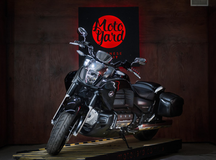 Мотоцикл Honda GL1800 Valkyrie ABS с пробегом 7459 миль