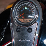 Мотоцикл Suzuki Boulevard C109R з пробігом 10333 миль