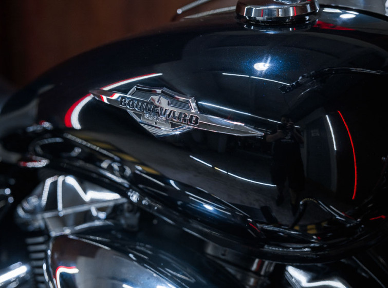 Мотоцикл Suzuki Boulevard C109R з пробігом 10333 миль