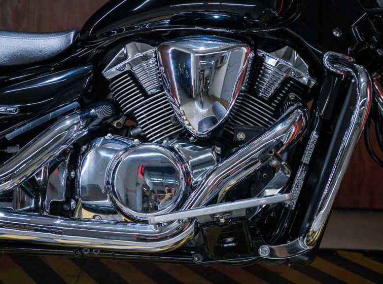 Мотоцикл Suzuki Boulevard C109R з пробігом 10333 миль