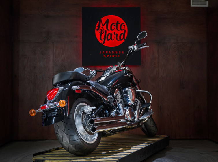 Мотоцикл Suzuki Boulevard C109R з пробігом 10333 миль