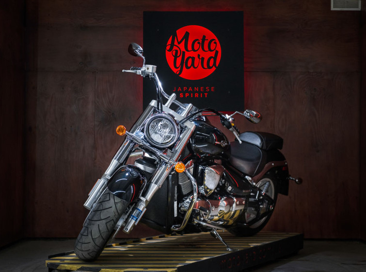 Мотоцикл Suzuki Boulevard C109R з пробігом 10333 миль