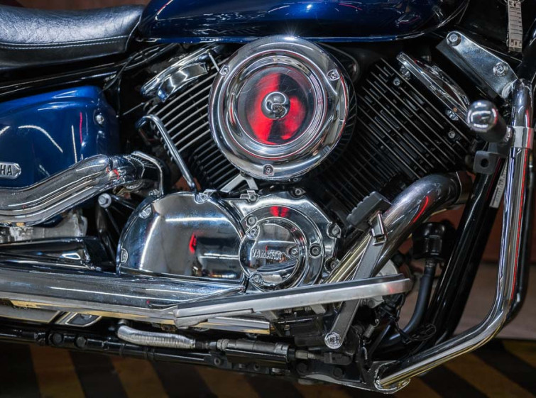 Мотоцикл Yamaha Drag Star 1100 с пробегом 13901 миль