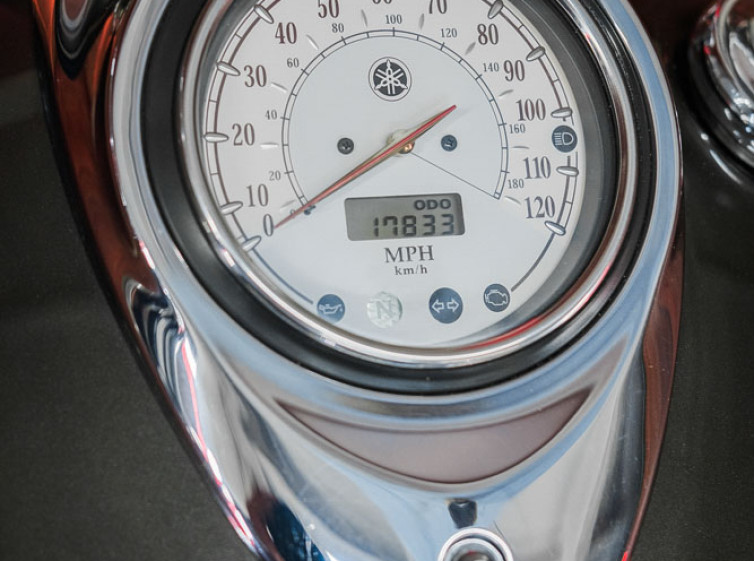 Мотоцикл Yamaha Drag Star 1100 с пробегом 17833 миль