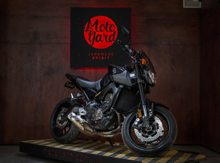 Мотоцикл Yamaha MT-09 с пробегом 10839 км