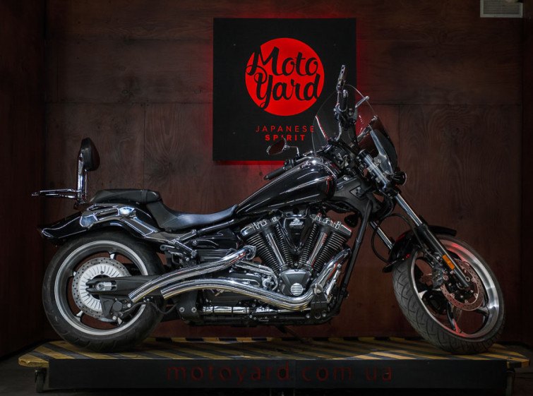 Мотоцикл Yamaha XV1900 Raider з пробігом 1970 миль