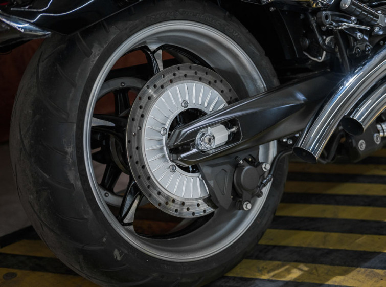 Мотоцикл Yamaha XV1900 Raider з пробігом 1970 миль